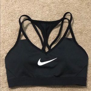 Black nike strappy back sports bra